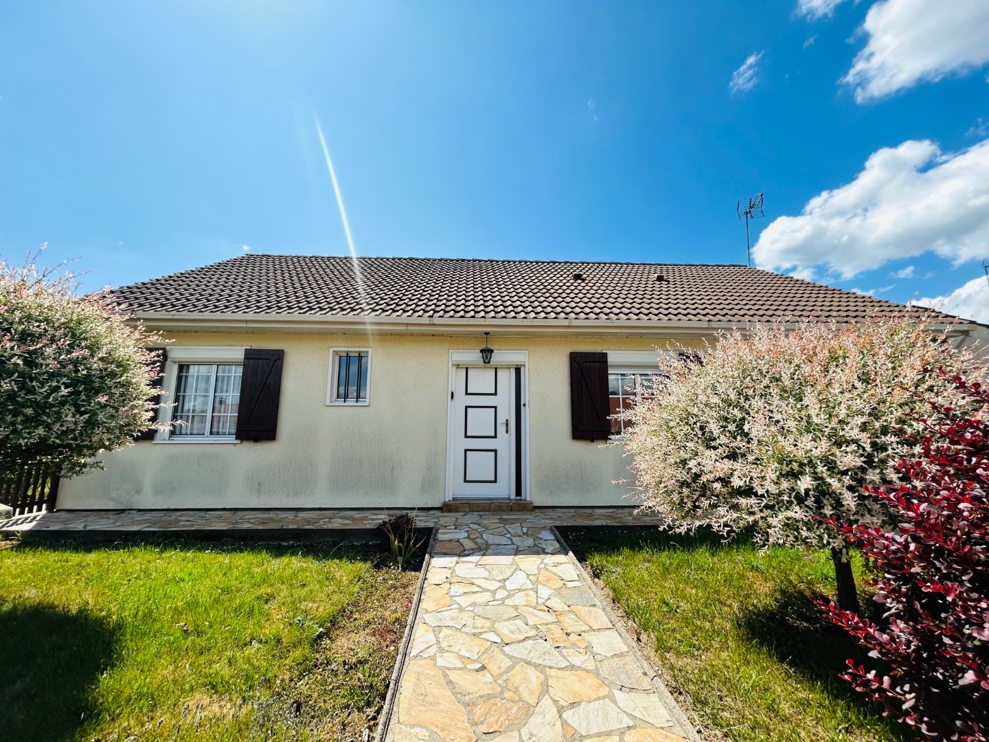 Maison de type Plain-Pied A VENDRE - HOULLE - 96 m2 - 183750€