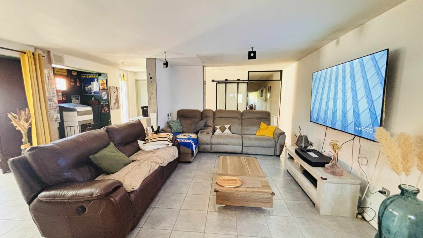 Maison individuelle A VENDRE - ECQUES - 237.5 m2 - 299250€