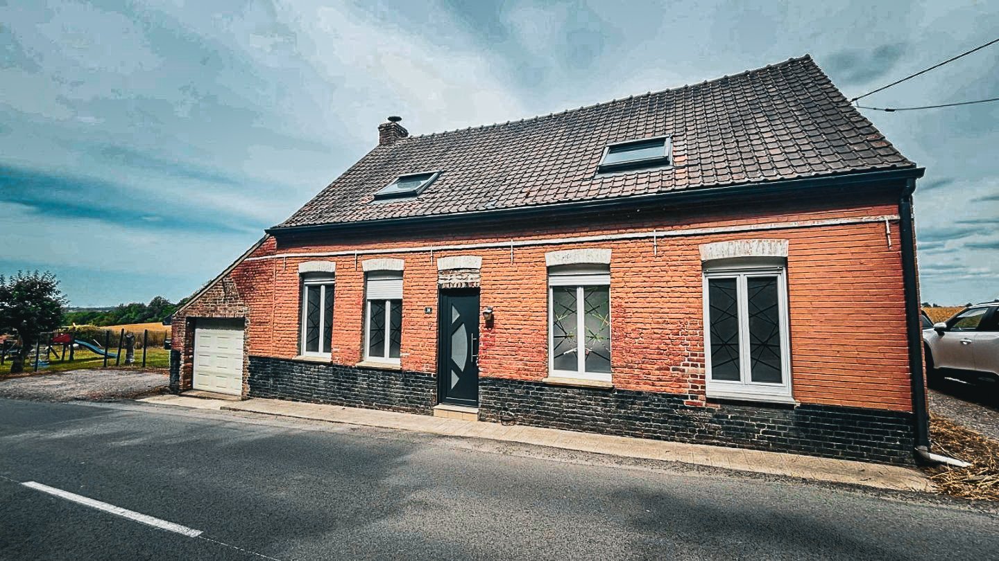 MAISON - RENESCURE - 129 m2 - VENDU