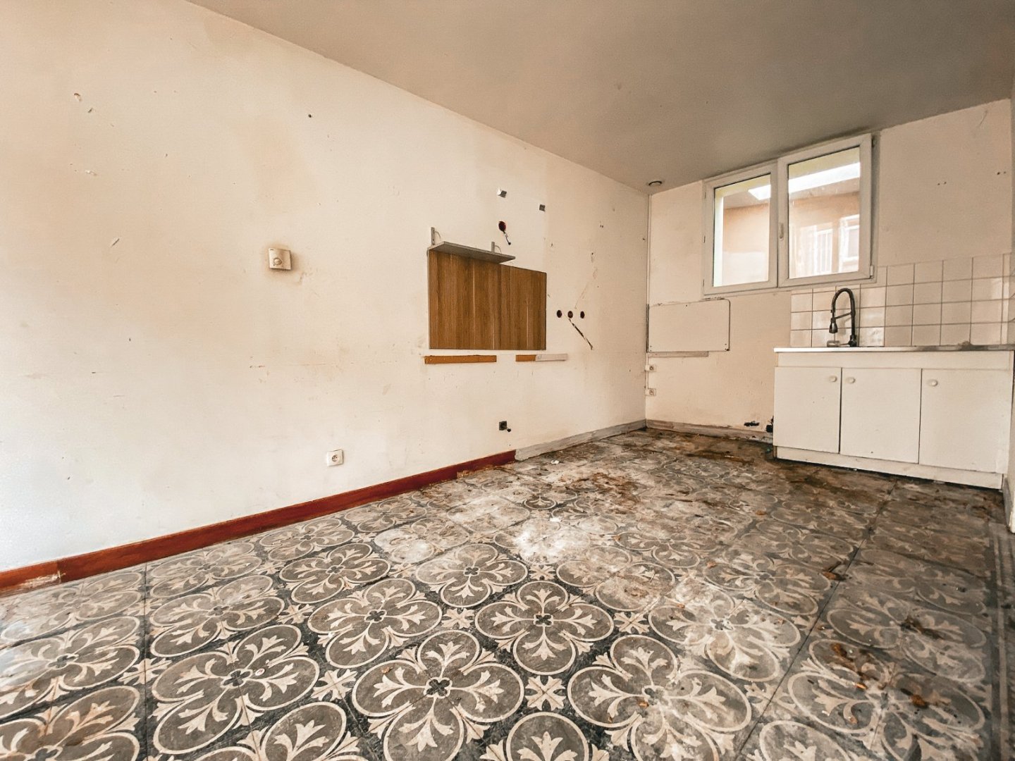 MAISON A VENDRE - ST MOMELIN - 119 m2 - 115500€