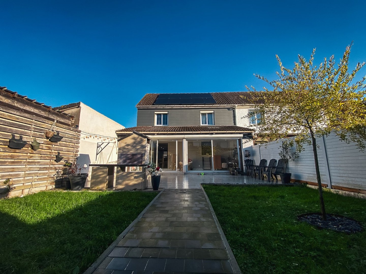 SEMI INDIVIDUELLE - HOLQUE - 104 m2 - VENDU