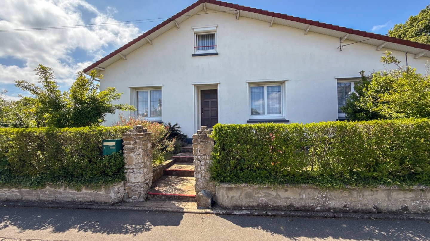 MAISON INDIVIDUELLE SEMI PLAIN PIED - LUMBRES - 99 m2 - VENDU