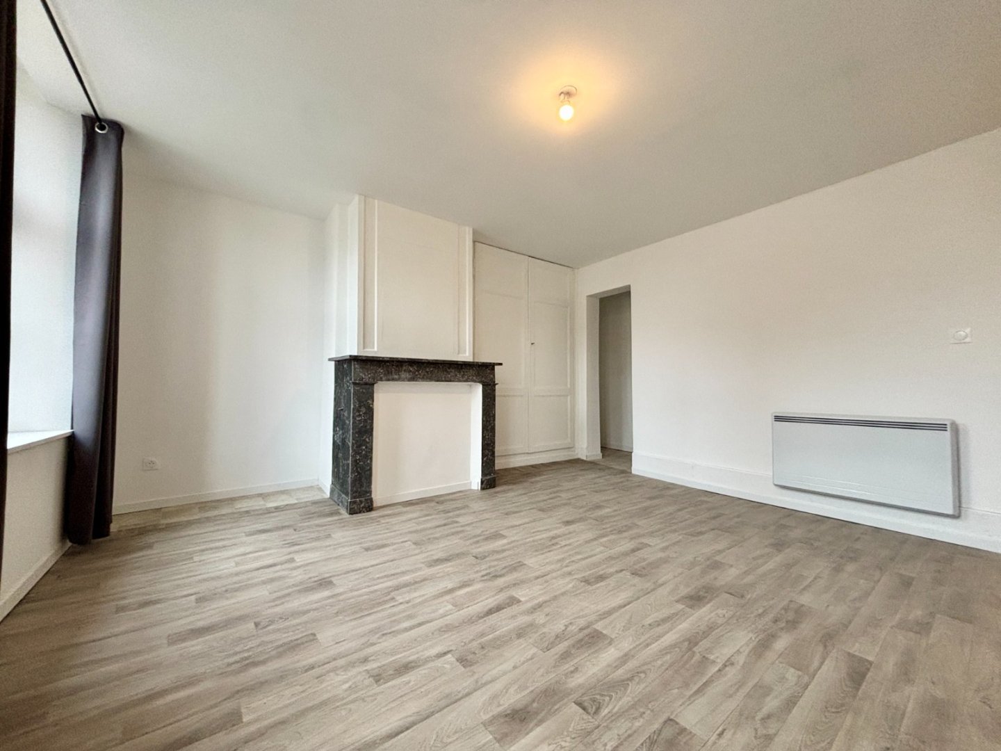 APPARTEMENT T4 A LOUER - ST OMER - 141 m2 - 840 € charges comprises par mois